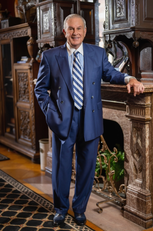 Jonathan Schochor